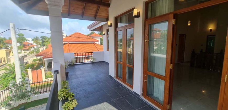 Luxury Beautiful Two Story House at Daluwakotuwa Negombo