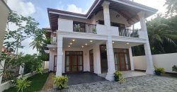 Luxury Beautiful Two Story House at Daluwakotuwa Negombo